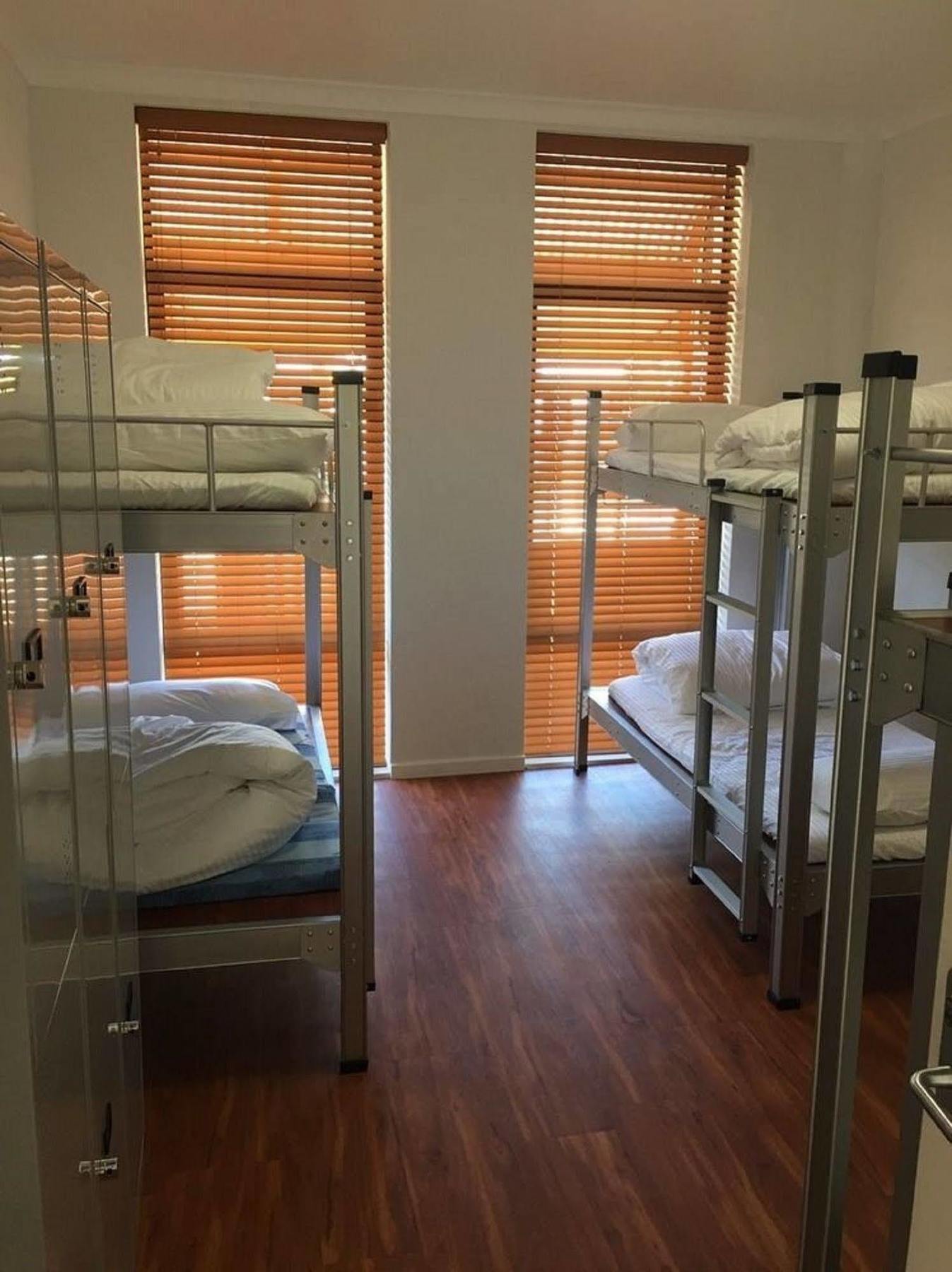 Downtown Backpackers Hostel Perth - Note - Valid Passport Required For Check In ภายนอก รูปภาพ